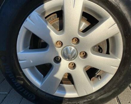 Черный Фольксваген Гольф, объемом двигателя 1.6 л и пробегом 141 тыс. км за 6600 $, фото 14 на Automoto.ua