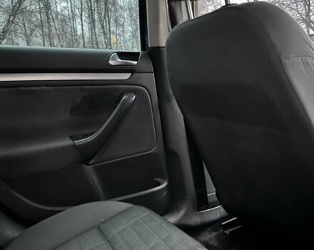 Чорний Фольксваген Гольф, об'ємом двигуна 1.6 л та пробігом 270 тис. км за 6800 $, фото 22 на Automoto.ua