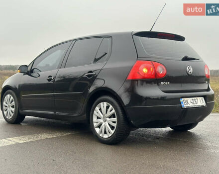 Чорний Фольксваген Гольф, об'ємом двигуна 1.6 л та пробігом 251 тис. км за 6299 $, фото 7 на Automoto.ua