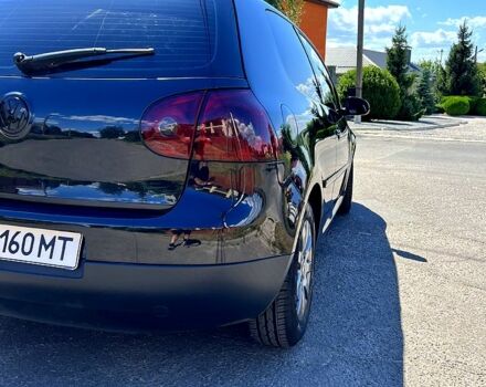 Чорний Фольксваген Гольф, об'ємом двигуна 2 л та пробігом 350 тис. км за 5750 $, фото 1 на Automoto.ua