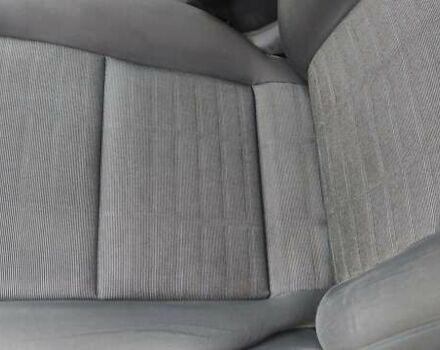 Черный Фольксваген Гольф, объемом двигателя 1.6 л и пробегом 207 тыс. км за 6200 $, фото 48 на Automoto.ua