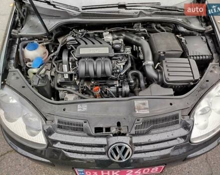 Черный Фольксваген Гольф, объемом двигателя 1.6 л и пробегом 205 тыс. км за 6200 $, фото 4 на Automoto.ua