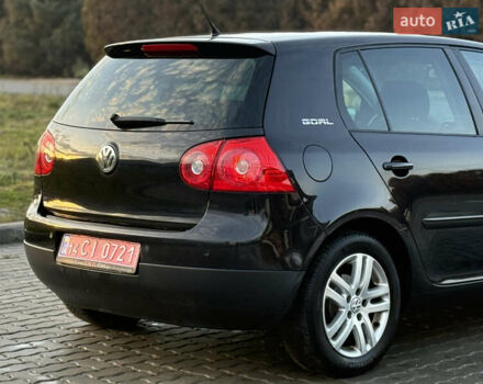 Чорний Фольксваген Гольф, об'ємом двигуна 1.6 л та пробігом 169 тис. км за 5999 $, фото 41 на Automoto.ua