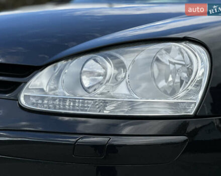 Черный Фольксваген Гольф, объемом двигателя 1.4 л и пробегом 191 тыс. км за 5500 $, фото 5 на Automoto.ua