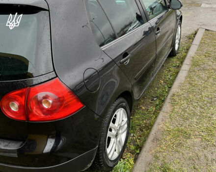 Черный Фольксваген Гольф, объемом двигателя 1.97 л и пробегом 292 тыс. км за 6950 $, фото 1 на Automoto.ua