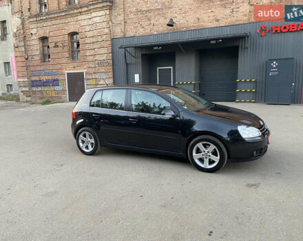 Черный Фольксваген Гольф, объемом двигателя 1.6 л и пробегом 185 тыс. км за 6600 $, фото 4 на Automoto.ua