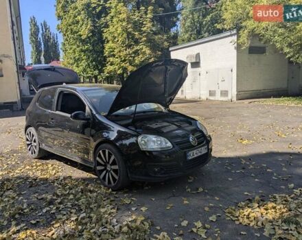Черный Фольксваген Гольф, объемом двигателя 1.4 л и пробегом 230 тыс. км за 6500 $, фото 2 на Automoto.ua