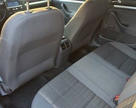 Черный Фольксваген Гольф, объемом двигателя 1.39 л и пробегом 220 тыс. км за 6400 $, фото 23 на Automoto.ua