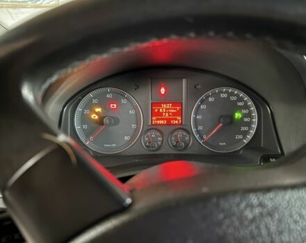 Фольксваген Гольф 2007 у Шостке на Automoto.ua Чорний Фольксваген Гольф, об'ємом двигуна 1.4 л та пробігом 220 тис. км за 5200 $, фото 9 на Automoto.ua