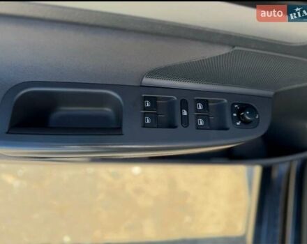 Черный Фольксваген Гольф, объемом двигателя 1.6 л и пробегом 191 тыс. км за 7900 $, фото 10 на Automoto.ua