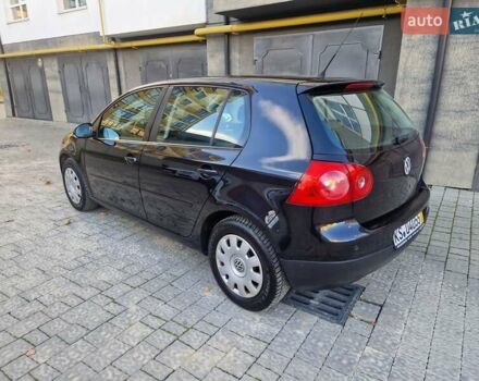 Черный Фольксваген Гольф, объемом двигателя 1.6 л и пробегом 255 тыс. км за 5950 $, фото 7 на Automoto.ua