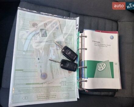 Черный Фольксваген Гольф, объемом двигателя 1.6 л и пробегом 255 тыс. км за 5950 $, фото 60 на Automoto.ua