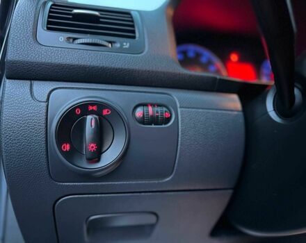 Черный Фольксваген Гольф, объемом двигателя 1.4 л и пробегом 163 тыс. км за 5990 $, фото 20 на Automoto.ua