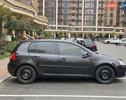 Черный Фольксваген Гольф, объемом двигателя 1.6 л и пробегом 262 тыс. км за 6100 $, фото 4 на Automoto.ua