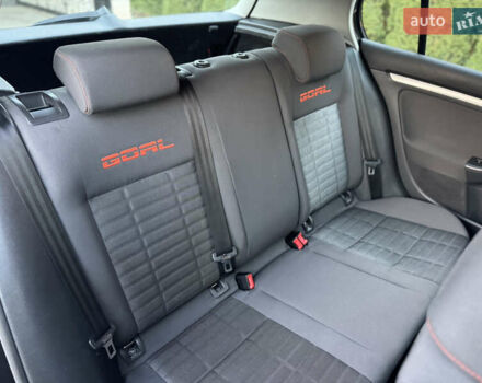 Черный Фольксваген Гольф, объемом двигателя 0 л и пробегом 269 тыс. км за 5500 $, фото 20 на Automoto.ua