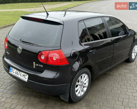 Черный Фольксваген Гольф, объемом двигателя 1.6 л и пробегом 173 тыс. км за 7000 $, фото 15 на Automoto.ua