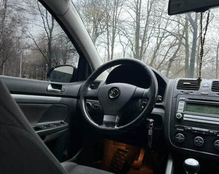 Чорний Фольксваген Гольф, об'ємом двигуна 1.6 л та пробігом 270 тис. км за 6800 $, фото 26 на Automoto.ua