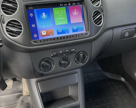 Чорний Фольксваген Гольф, об'ємом двигуна 1.9 л та пробігом 222 тис. км за 6000 $, фото 19 на Automoto.ua