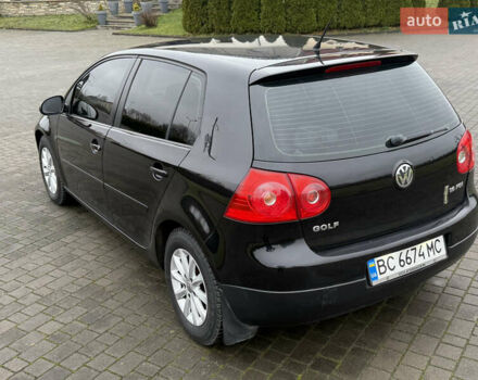 Черный Фольксваген Гольф, объемом двигателя 1.6 л и пробегом 173 тыс. км за 7000 $, фото 14 на Automoto.ua