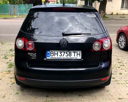 Черный Фольксваген Гольф, объемом двигателя 1.6 л и пробегом 0 тыс. км за 5700 $, фото 1 на Automoto.ua