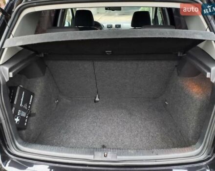 Черный Фольксваген Гольф, объемом двигателя 1.4 л и пробегом 207 тыс. км за 5700 $, фото 25 на Automoto.ua