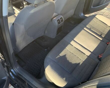 Черный Фольксваген Гольф, объемом двигателя 1.4 л и пробегом 222 тыс. км за 5700 $, фото 6 на Automoto.ua