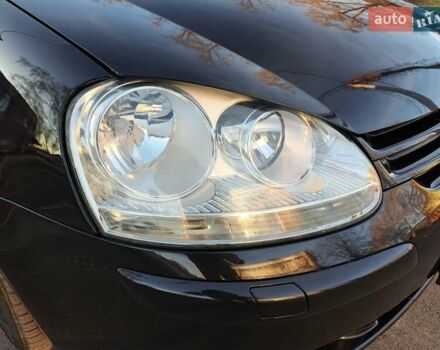 Черный Фольксваген Гольф, объемом двигателя 1.39 л и пробегом 220 тыс. км за 6400 $, фото 46 на Automoto.ua