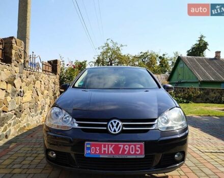 Черный Фольксваген Гольф, объемом двигателя 0 л и пробегом 206 тыс. км за 6400 $, фото 7 на Automoto.ua