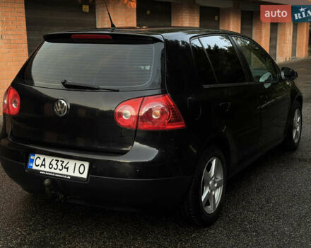 Черный Фольксваген Гольф, объемом двигателя 1.6 л и пробегом 290 тыс. км за 6350 $, фото 3 на Automoto.ua