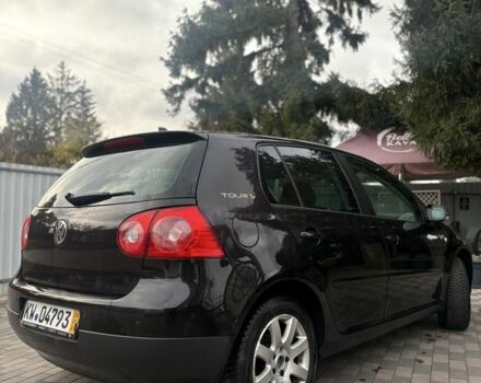 Черный Фольксваген Гольф, объемом двигателя 1.6 л и пробегом 215 тыс. км за 6500 $, фото 5 на Automoto.ua