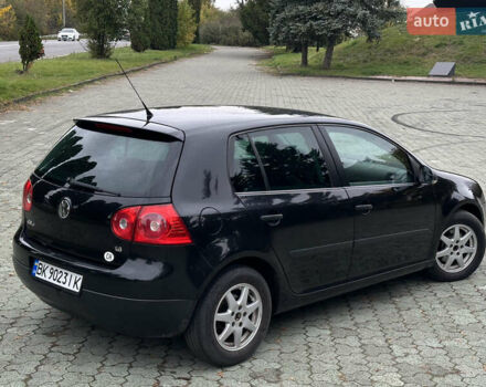 Черный Фольксваген Гольф, объемом двигателя 1.6 л и пробегом 250 тыс. км за 6100 $, фото 22 на Automoto.ua