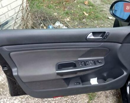 Черный Фольксваген Гольф, объемом двигателя 1.6 л и пробегом 246 тыс. км за 5099 $, фото 26 на Automoto.ua