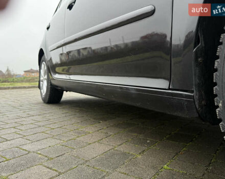 Черный Фольксваген Гольф, объемом двигателя 1.6 л и пробегом 173 тыс. км за 7000 $, фото 20 на Automoto.ua