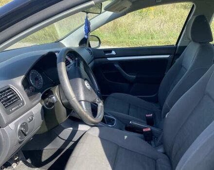 Чорний Фольксваген Гольф, об'ємом двигуна 1.6 л та пробігом 230 тис. км за 5700 $, фото 6 на Automoto.ua