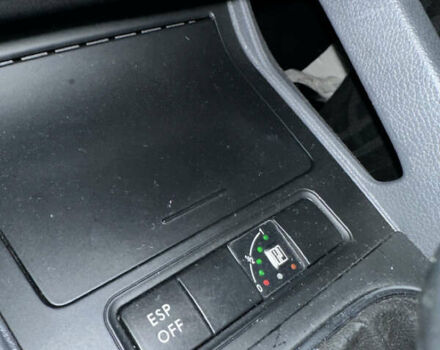 Черный Фольксваген Гольф, объемом двигателя 1.6 л и пробегом 213 тыс. км за 5850 $, фото 12 на Automoto.ua