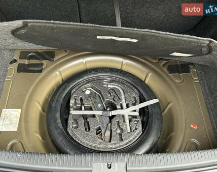 Черный Фольксваген Гольф, объемом двигателя 1.6 л и пробегом 196 тыс. км за 6200 $, фото 42 на Automoto.ua