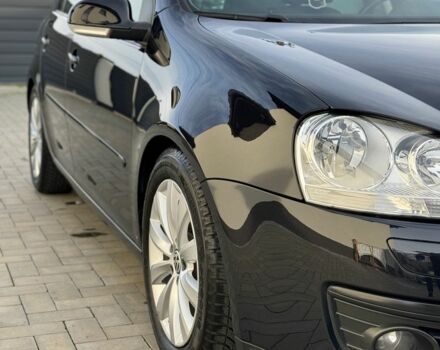 Черный Фольксваген Гольф, объемом двигателя 1.4 л и пробегом 171 тыс. км за 6999 $, фото 4 на Automoto.ua