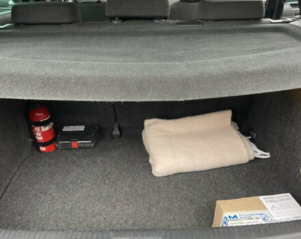 Чорний Фольксваген Гольф, об'ємом двигуна 1.39 л та пробігом 200 тис. км за 6800 $, фото 4 на Automoto.ua