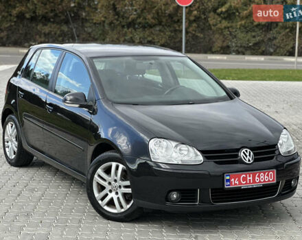 Черный Фольксваген Гольф, объемом двигателя 1.4 л и пробегом 191 тыс. км за 5550 $, фото 46 на Automoto.ua
