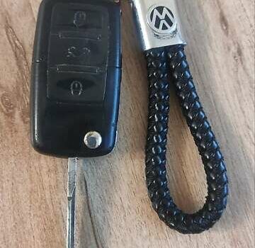 Черный Фольксваген Гольф, объемом двигателя 1.6 л и пробегом 207 тыс. км за 6200 $, фото 62 на Automoto.ua