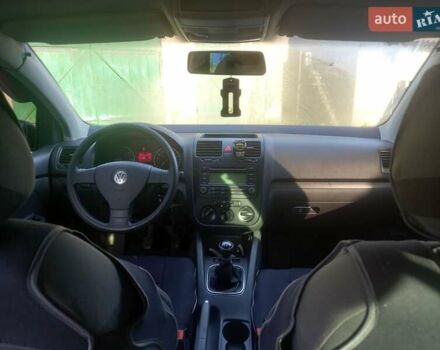 Черный Фольксваген Гольф, объемом двигателя 1.9 л и пробегом 257 тыс. км за 6650 $, фото 30 на Automoto.ua