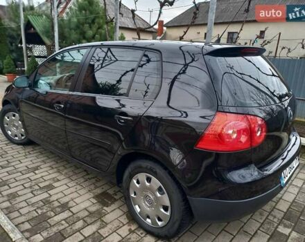 Черный Фольксваген Гольф, объемом двигателя 1.4 л и пробегом 207 тыс. км за 5700 $, фото 11 на Automoto.ua