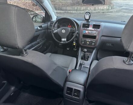 Черный Фольксваген Гольф, объемом двигателя 1.6 л и пробегом 329 тыс. км за 4300 $, фото 10 на Automoto.ua