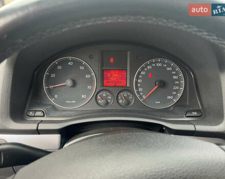 Черный Фольксваген Гольф, объемом двигателя 1.6 л и пробегом 253 тыс. км за 6250 $, фото 76 на Automoto.ua