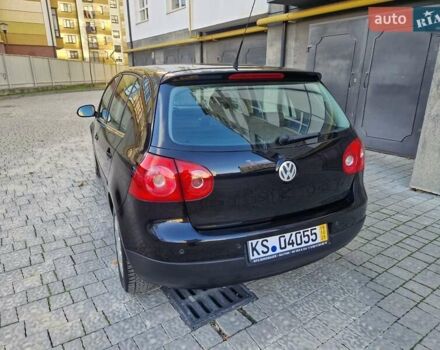 Черный Фольксваген Гольф, объемом двигателя 1.6 л и пробегом 255 тыс. км за 5950 $, фото 10 на Automoto.ua