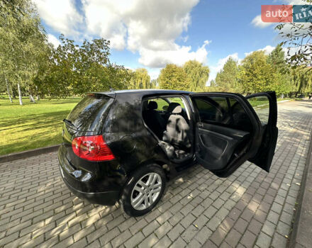 Чорний Фольксваген Гольф, об'ємом двигуна 1.6 л та пробігом 296 тис. км за 6499 $, фото 14 на Automoto.ua