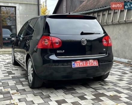 Черный Фольксваген Гольф, объемом двигателя 1.6 л и пробегом 196 тыс. км за 6200 $, фото 14 на Automoto.ua