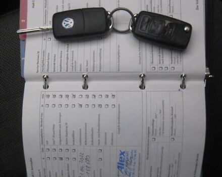 Черный Фольксваген Гольф, объемом двигателя 1.4 л и пробегом 174 тыс. км за 5999 $, фото 30 на Automoto.ua