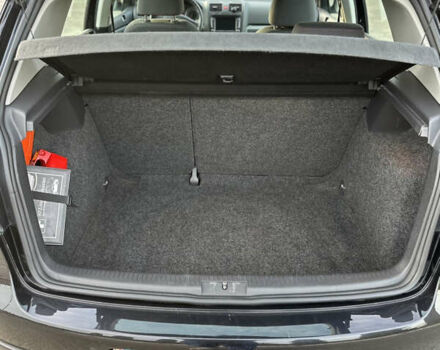 Черный Фольксваген Гольф, объемом двигателя 1.6 л и пробегом 232 тыс. км за 5750 $, фото 32 на Automoto.ua