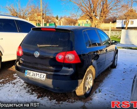 Черный Фольксваген Гольф, объемом двигателя 1.6 л и пробегом 250 тыс. км за 5299 $, фото 1 на Automoto.ua